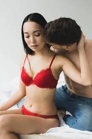 Romantic Japanese XXX Video Invite Your Girlfriend to the Park and Then Ask Her to Have Sex