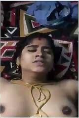 Young Wife Nude Boobs, Pussy Showing in the Video call with her Boyfriend